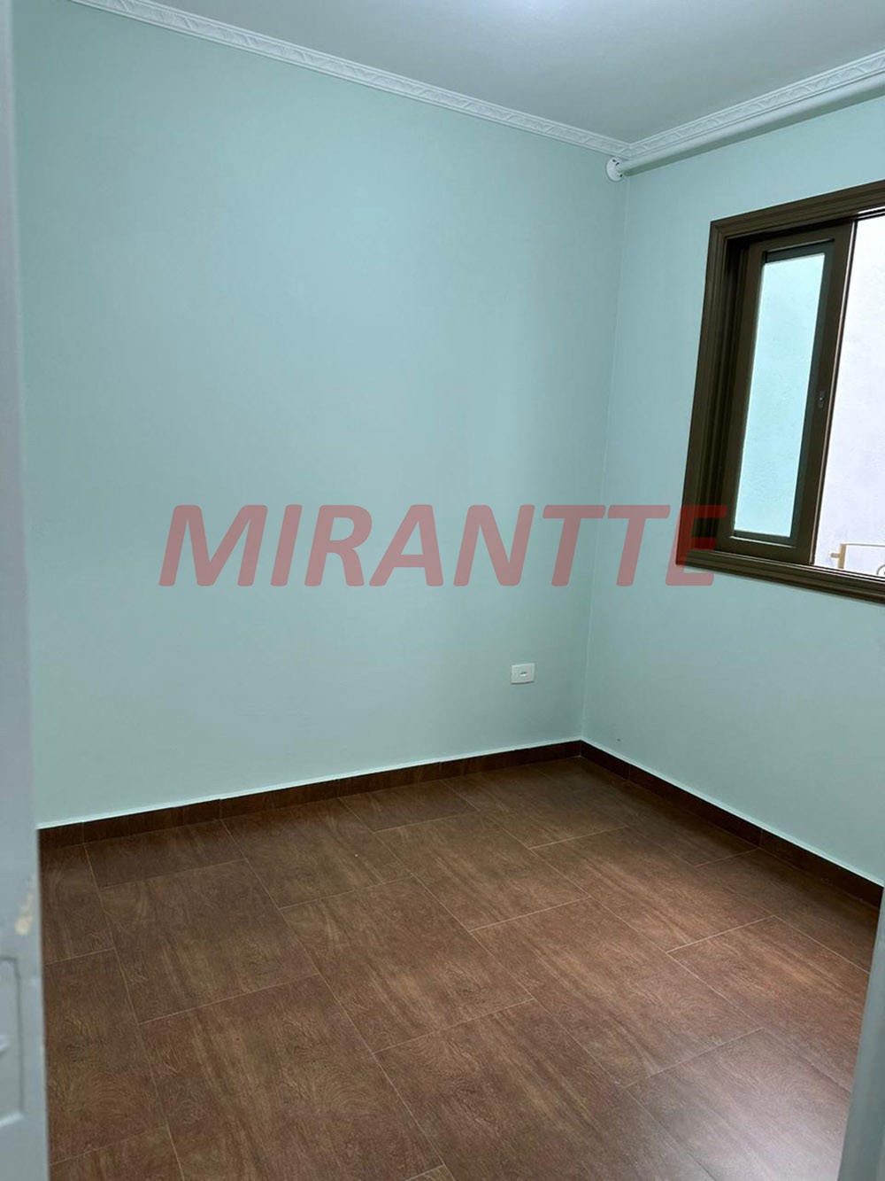 Sobrado de 343m² com 5 quartos em Tremembe