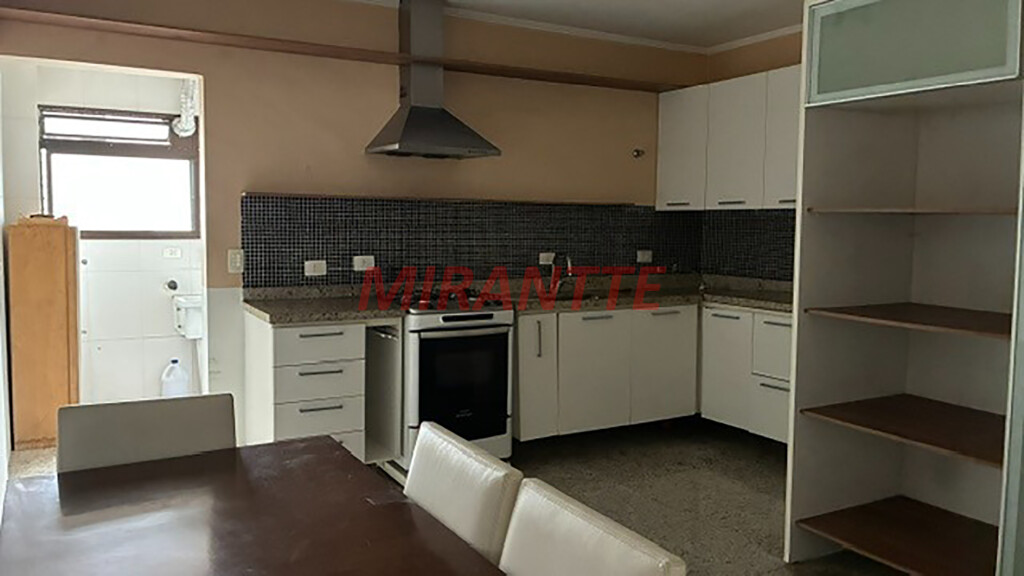 Apartamento de 122m² com 3 quartos em Santana