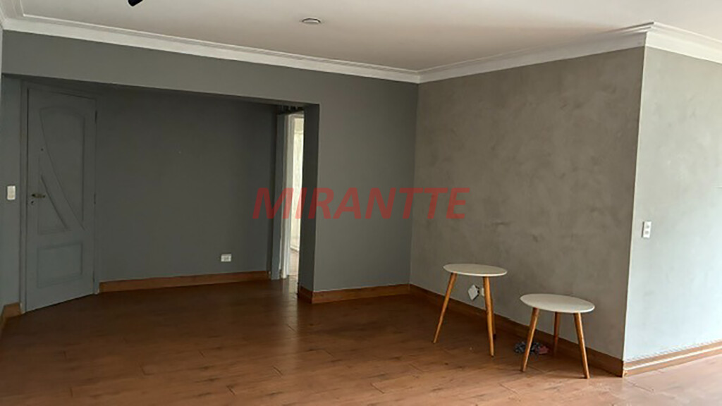 Apartamento de 122m² com 3 quartos em Santana