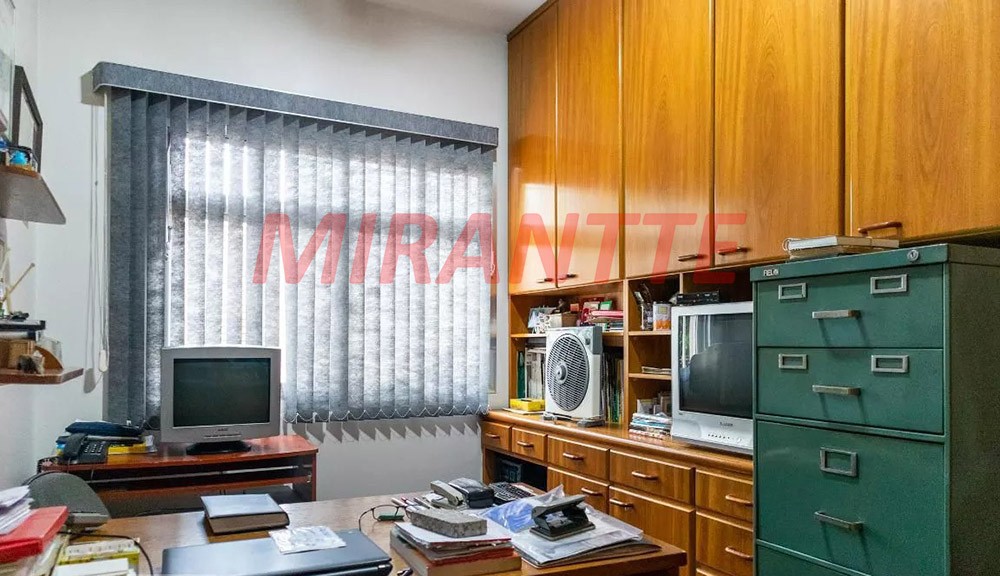Sobrado de 712m² com 6 quartos em Jardim Japão