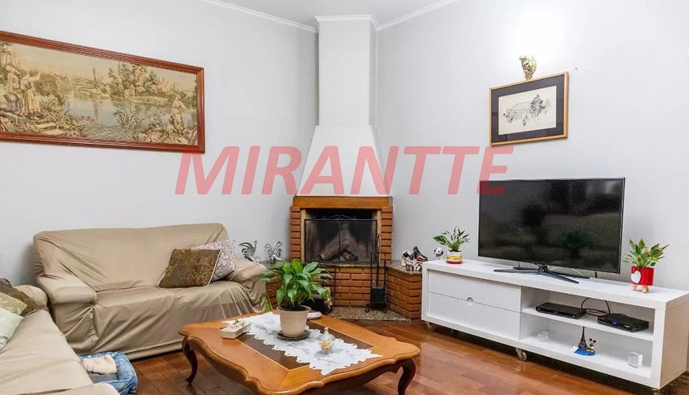 Sobrado de 712m² com 6 quartos em Jardim Japão