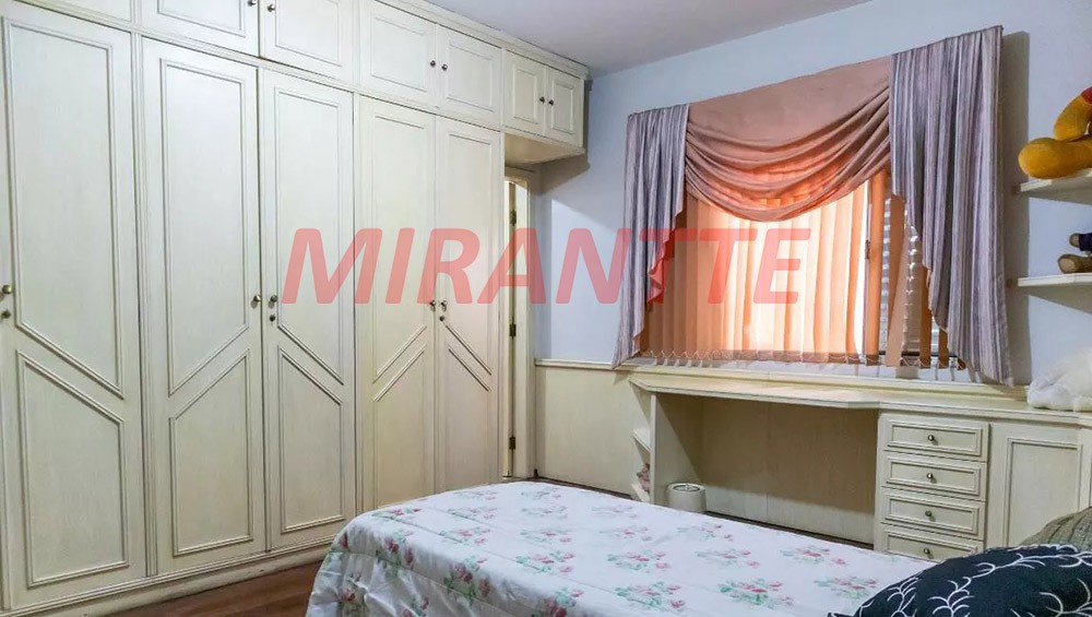 Sobrado de 712m² com 6 quartos em Jardim Japão