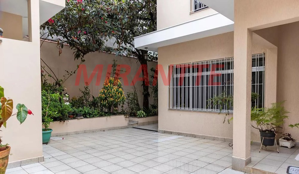 Sobrado de 712m² com 6 quartos em Jardim Japão