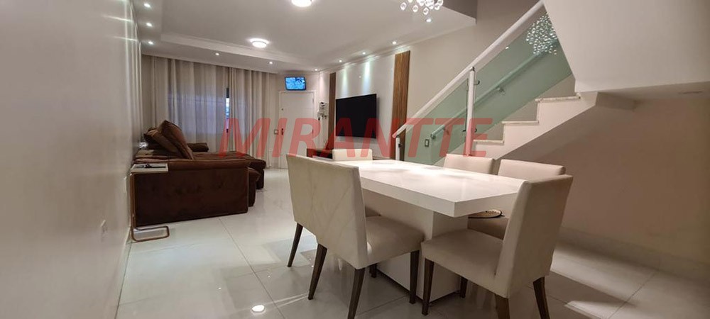 Sobrado de 180m² com 3 quartos em Jardim Vila Galvão