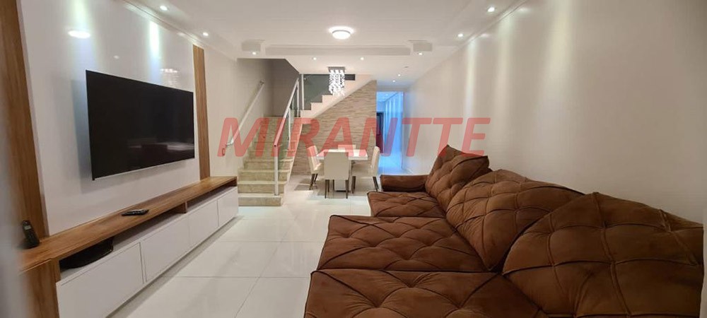 Sobrado de 180m² com 3 quartos em Jardim Vila Galvão