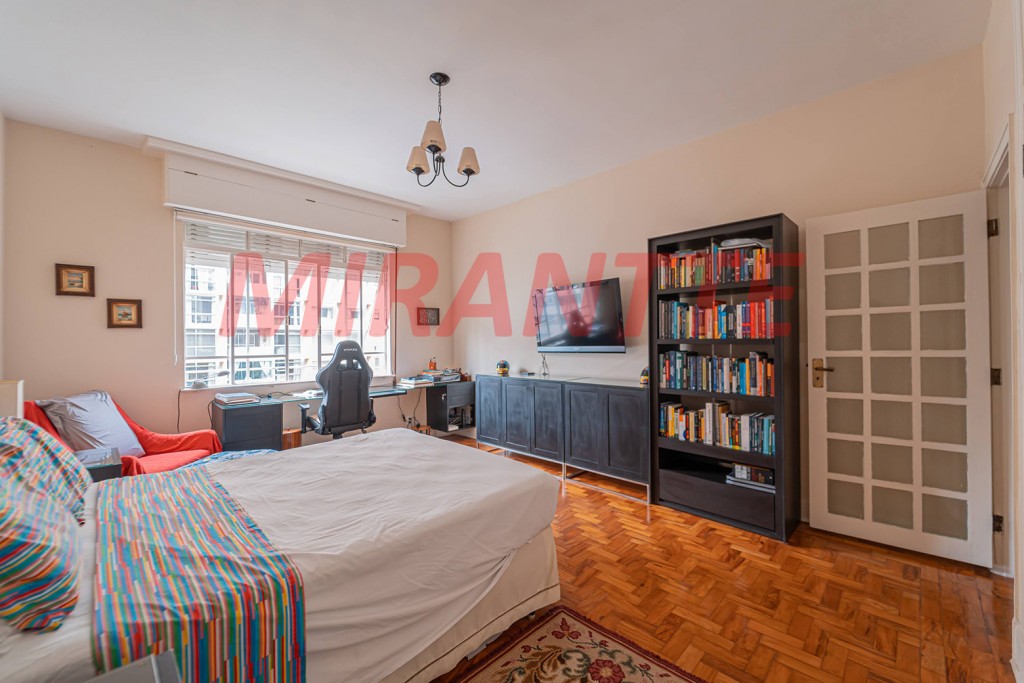 Apartamento de 256m² com 3 quartos em Higienópolis