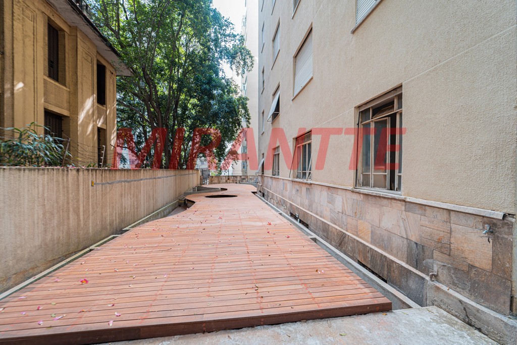 Apartamento de 256m² com 3 quartos em Higienópolis