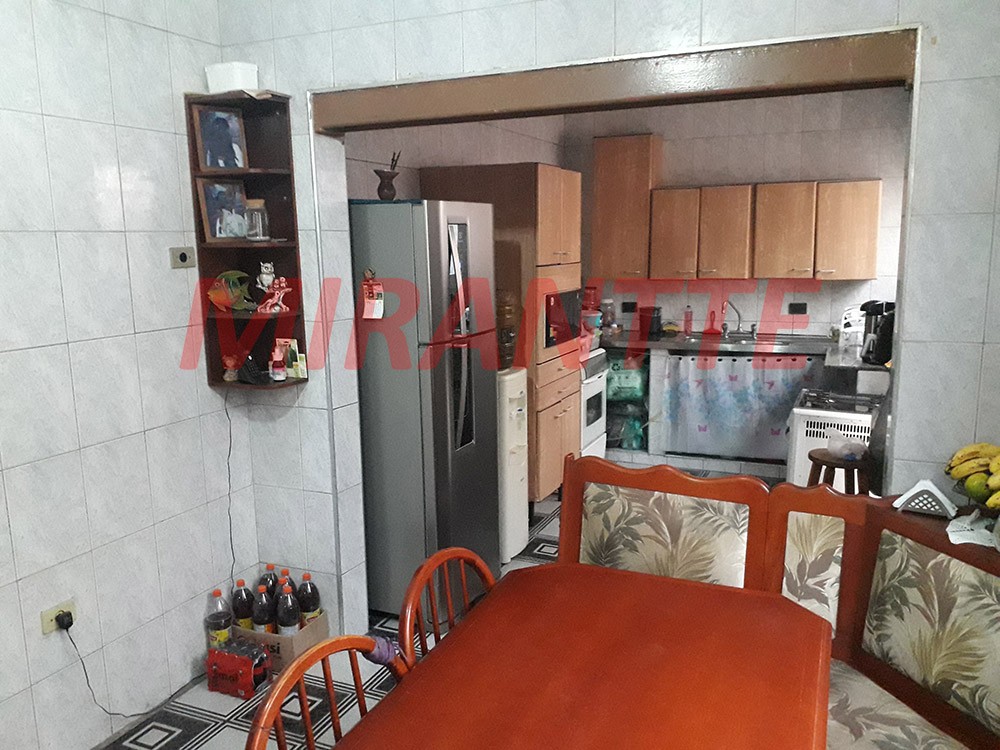 Sobrado de 160m² com 3 quartos em Santana