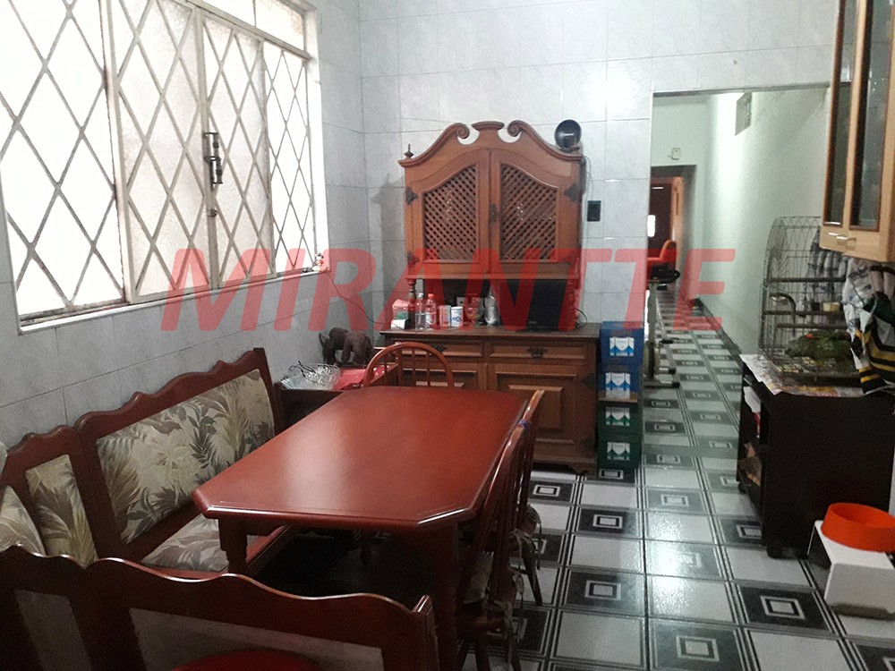 Sobrado de 160m² com 3 quartos em Santana