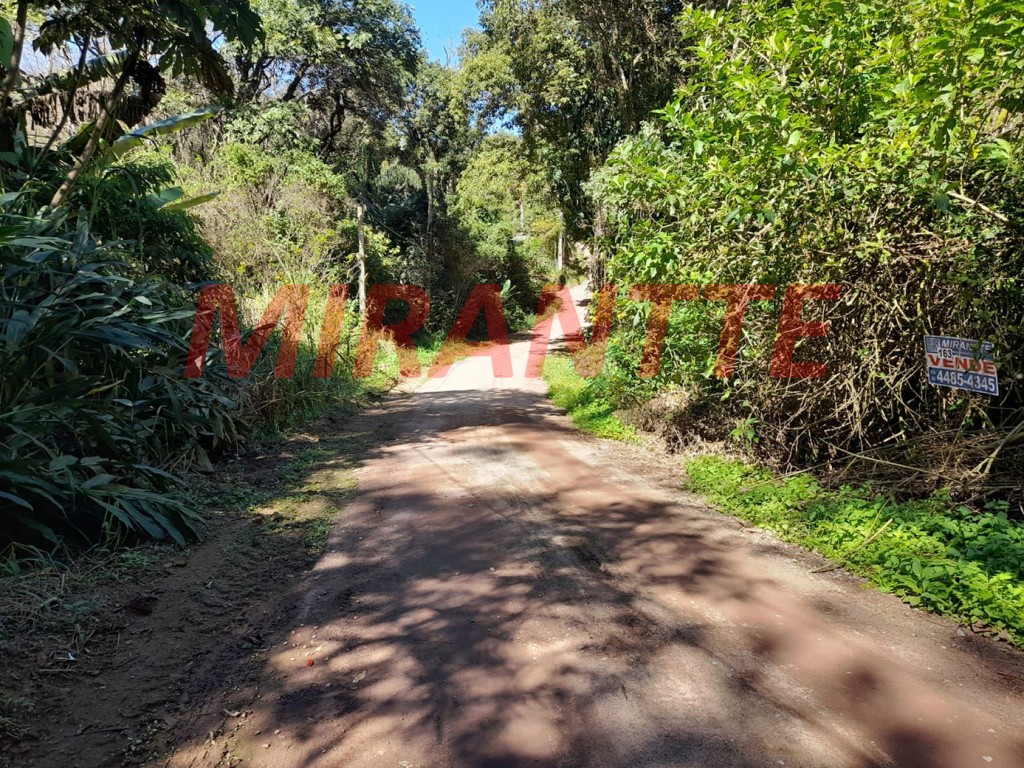 Terreno de 3550m² em Serra da Cantareira