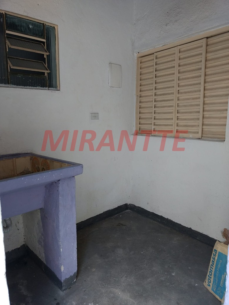 Casa terrea com 4 quartos em Imirim