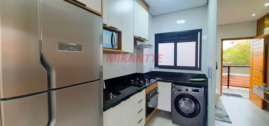 Apartamento de 42m² com 2 quartos em Água Rasa