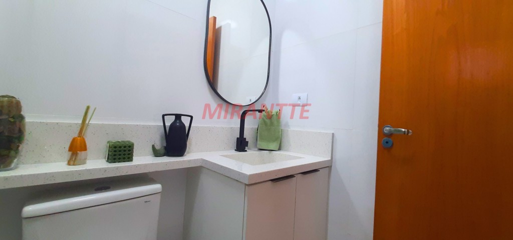 Apartamento de 42m² com 2 quartos em Água Rasa