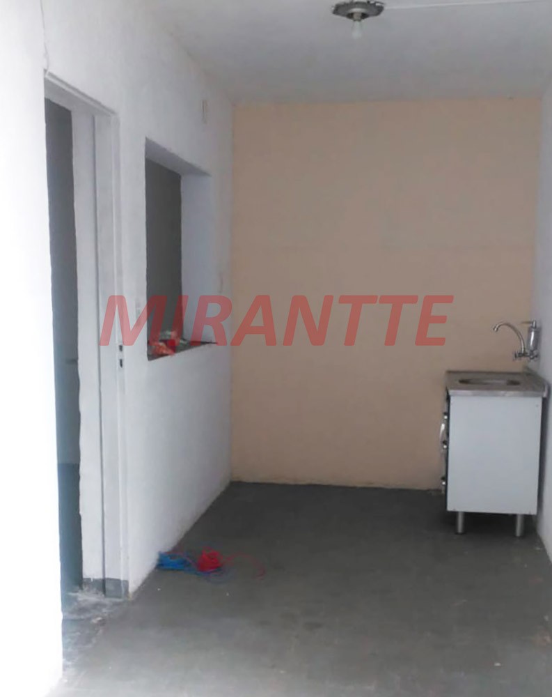 Sobrado de 100m² com 5 quartos em Jardim Moreira