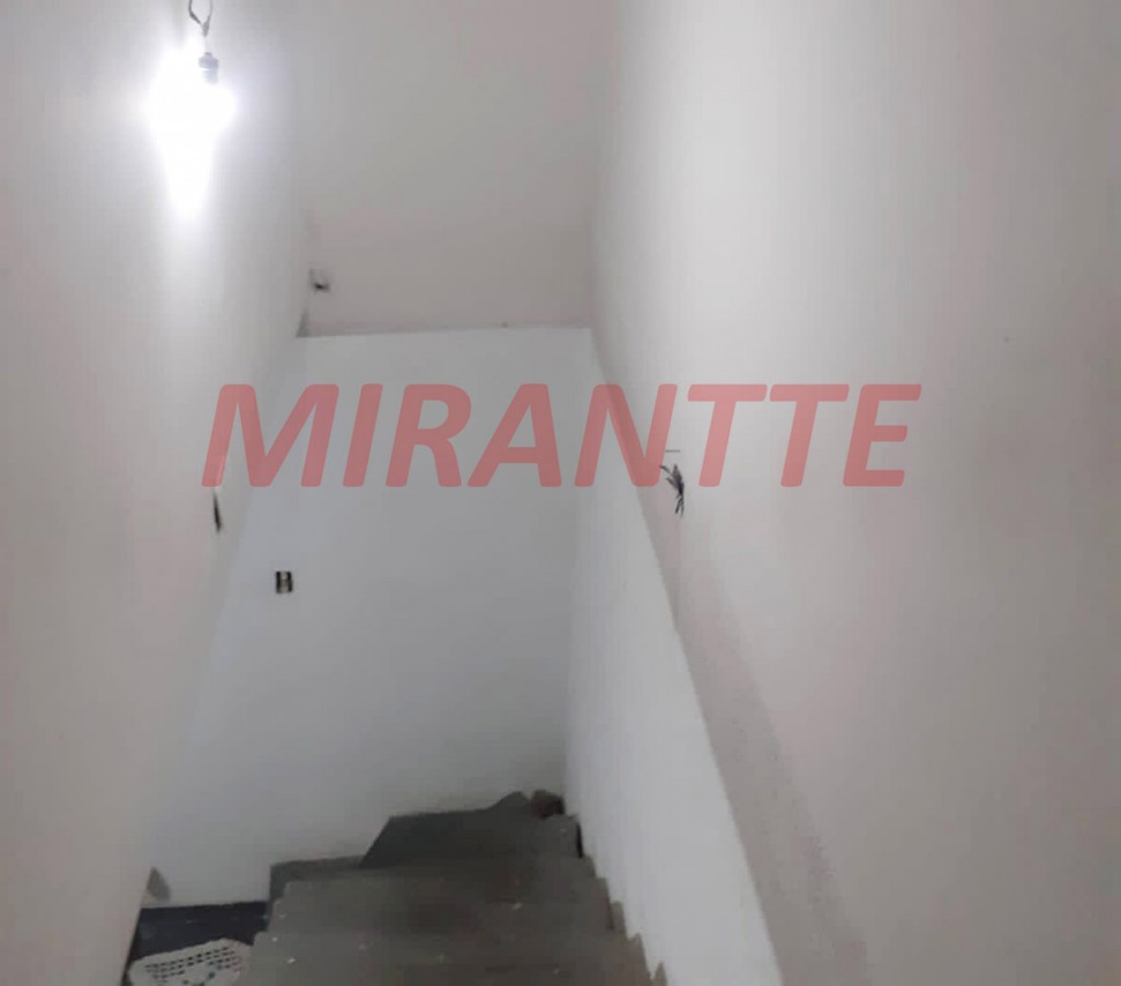 Sobrado de 100m² com 5 quartos em Jardim Moreira