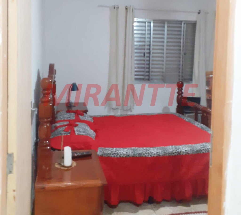 Sobrado de 100m² com 5 quartos em Jardim Moreira