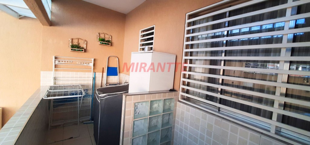 Casa terrea de 200m² com 5 quartos em Vila Mazzei