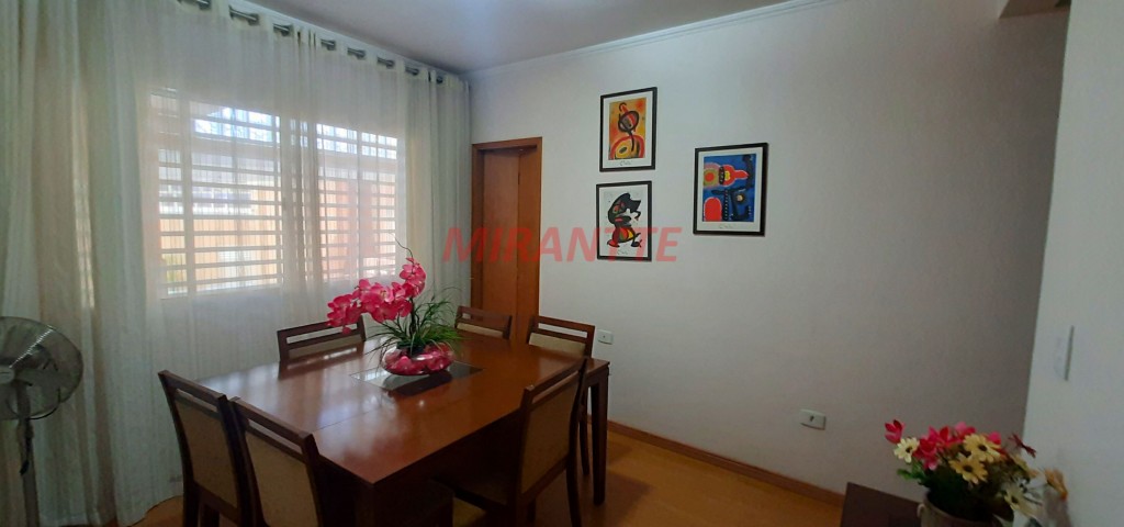 Casa terrea de 200m² com 5 quartos em Vila Mazzei