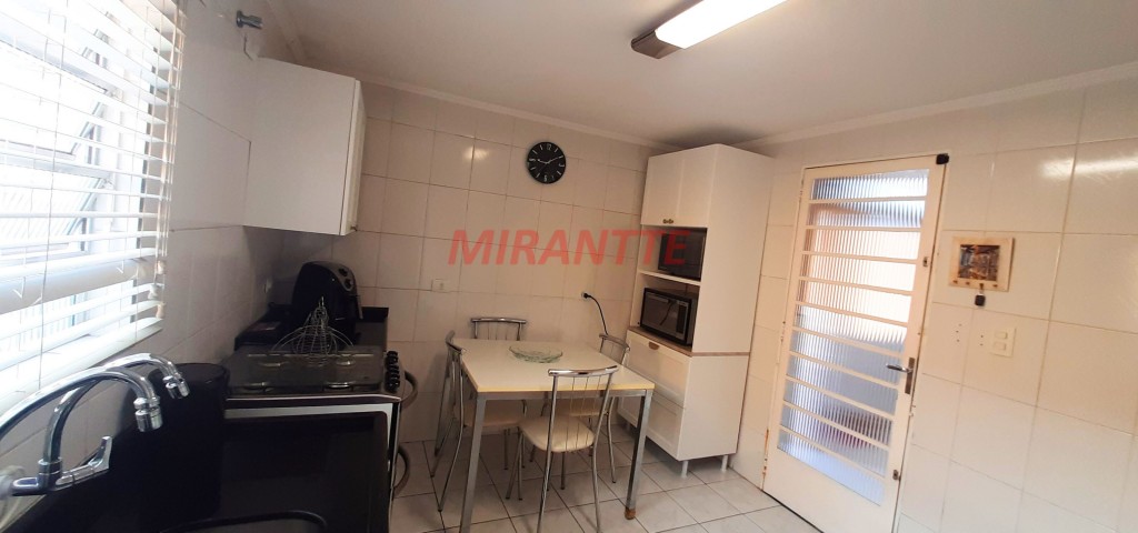 Casa terrea de 200m² com 5 quartos em Vila Mazzei