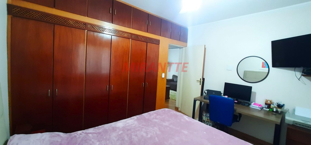 Casa terrea de 200m² com 5 quartos em Vila Mazzei