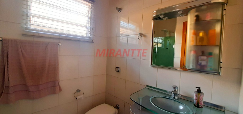 Casa terrea de 200m² com 5 quartos em Vila Mazzei