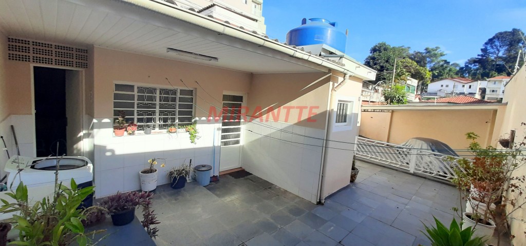 Casa terrea de 200m² com 5 quartos em Vila Mazzei
