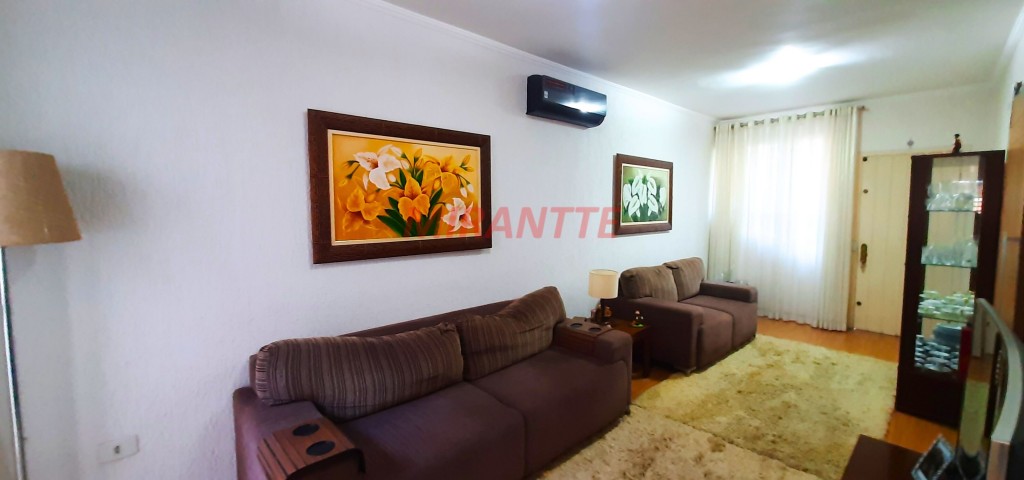 Casa terrea de 200m² com 5 quartos em Vila Mazzei