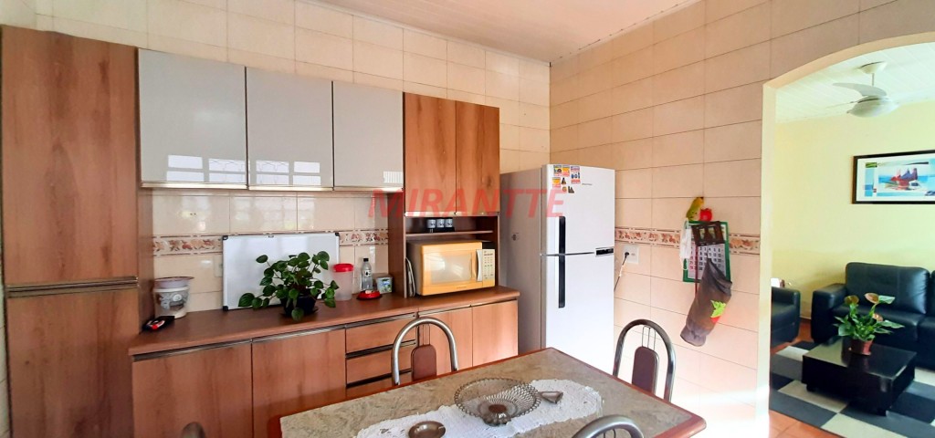 Casa terrea de 200m² com 5 quartos em Vila Mazzei