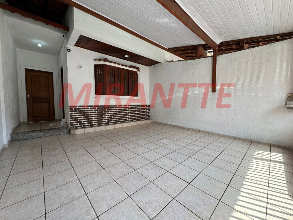 Sobrado de 127m² com 3 quartos em Vila Galvão