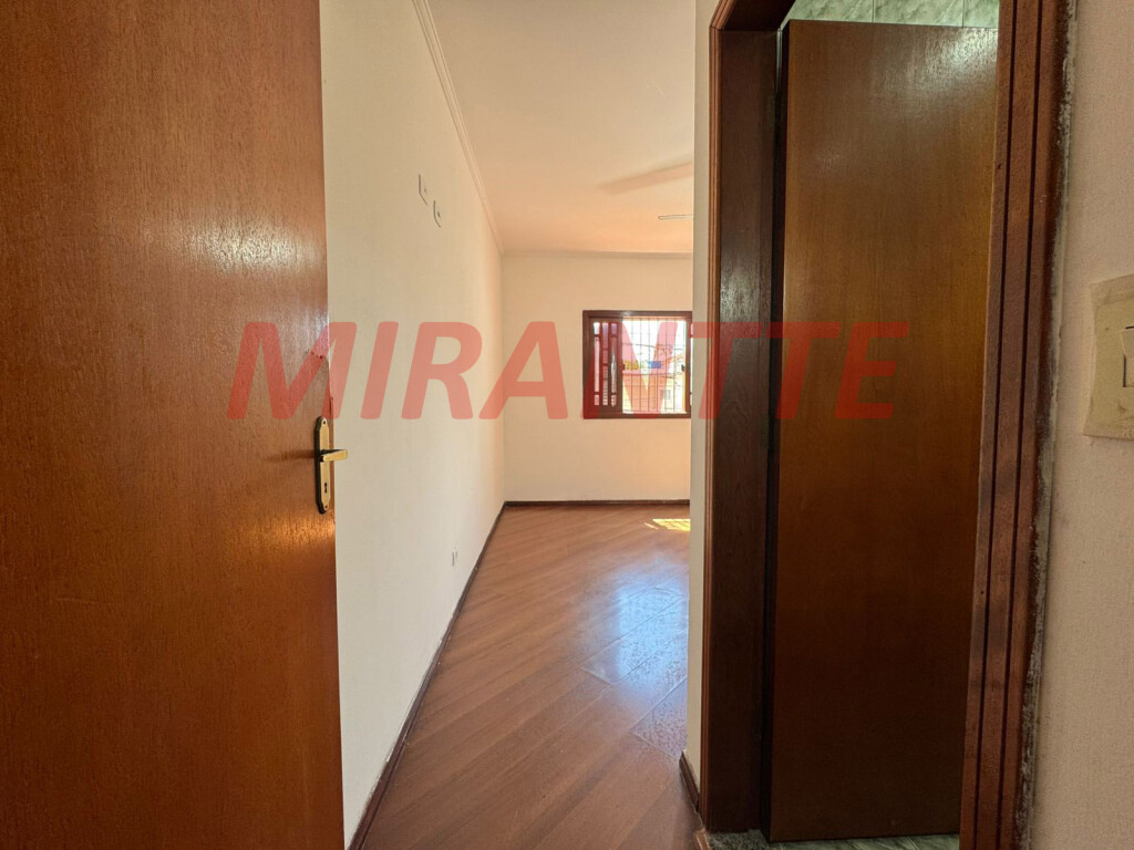 Sobrado de 127m² com 3 quartos em Vila Galvão