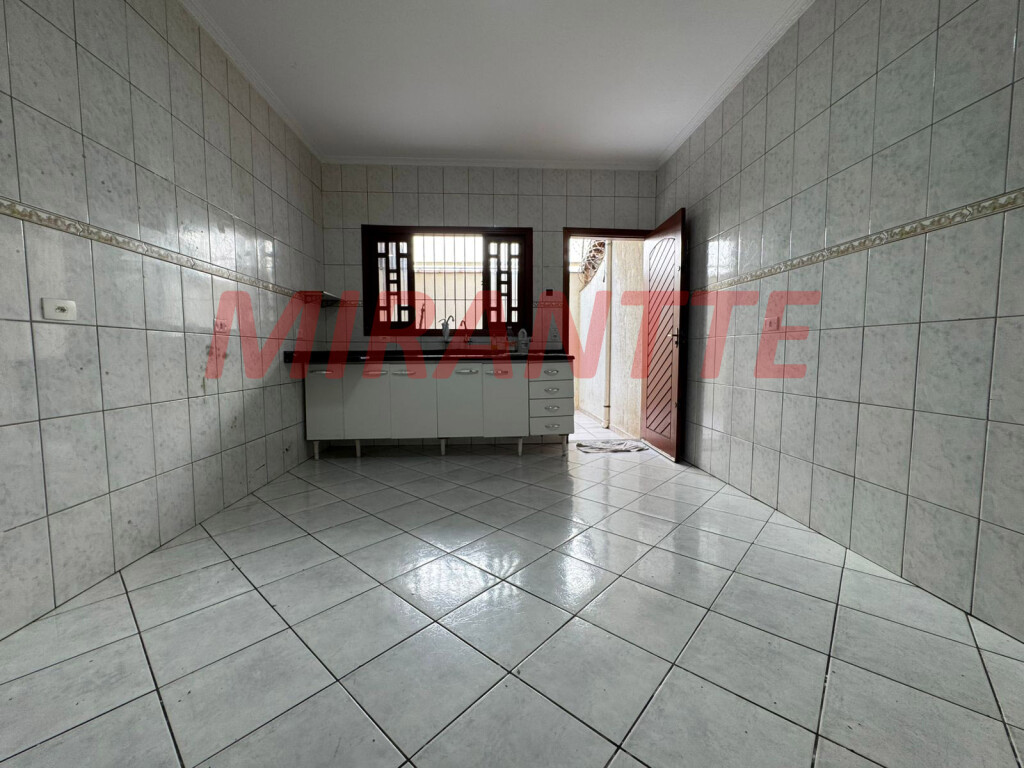 Sobrado de 127m² com 3 quartos em Vila Galvão