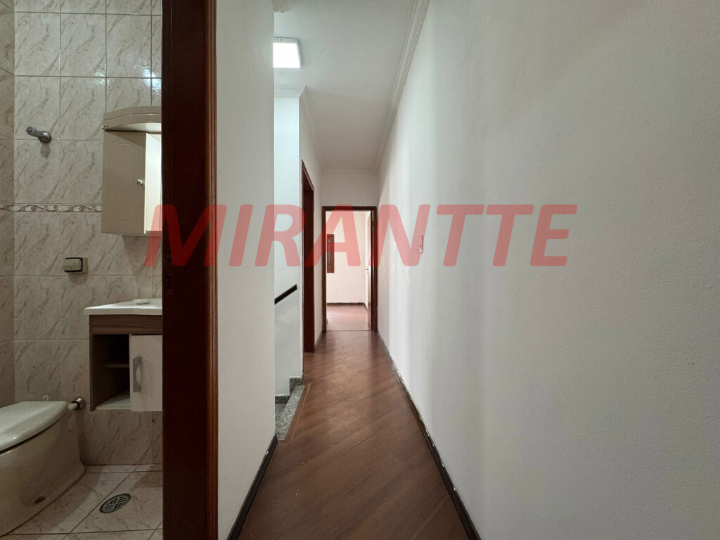 Sobrado de 127m² com 3 quartos em Vila Galvão