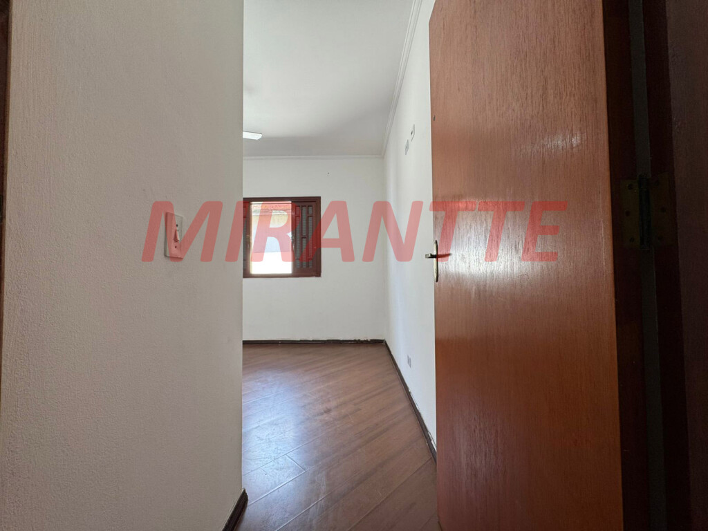 Sobrado de 127m² com 3 quartos em Vila Galvão
