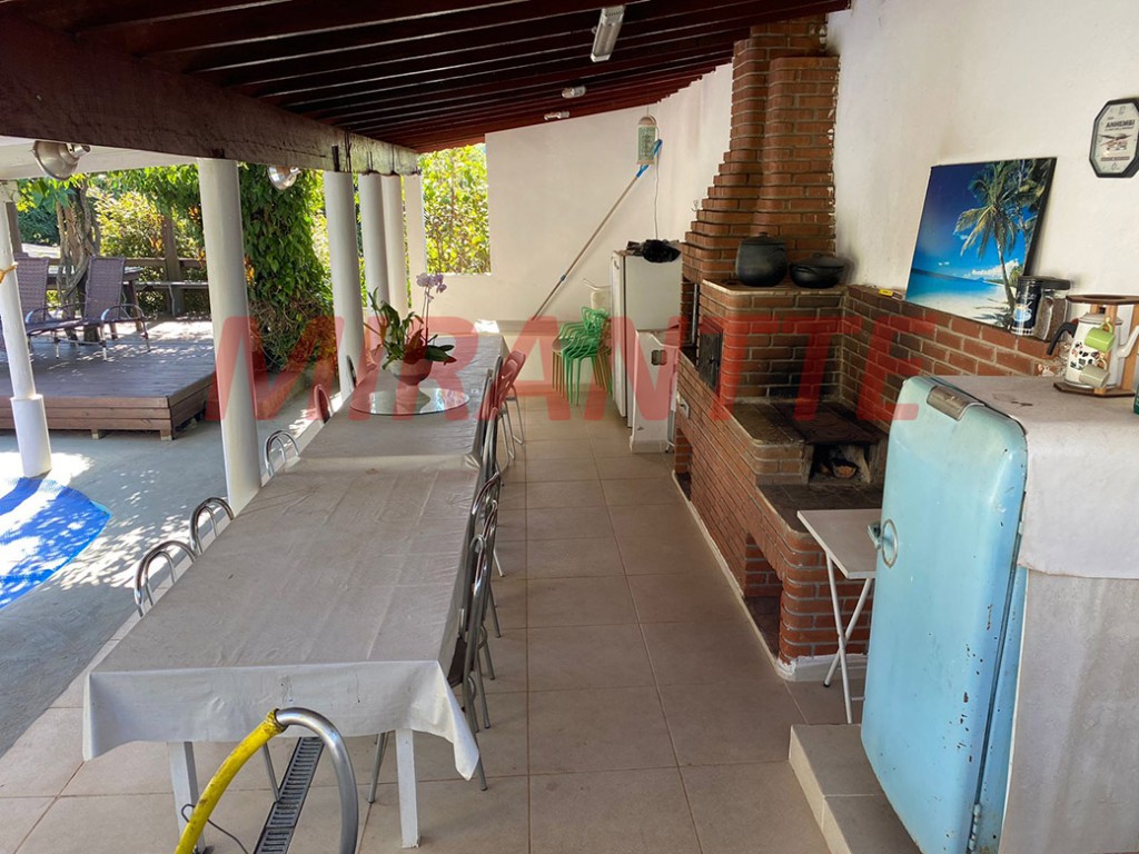 Chácara de 120m² com 4 quartos em Terra San Marco