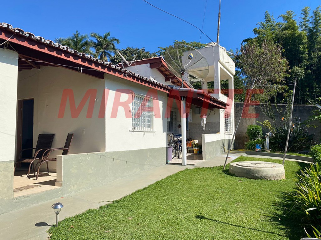 Chácara de 120m² com 4 quartos em Terra San Marco