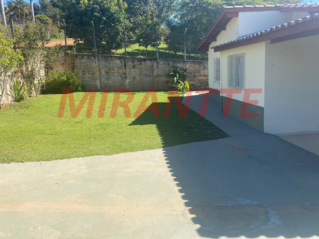 Chácara de 120m² com 4 quartos em Terra San Marco