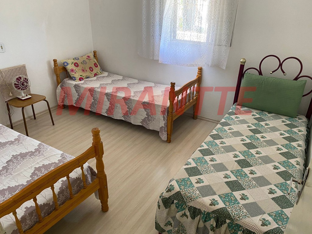 Chácara de 120m² com 4 quartos em Terra San Marco
