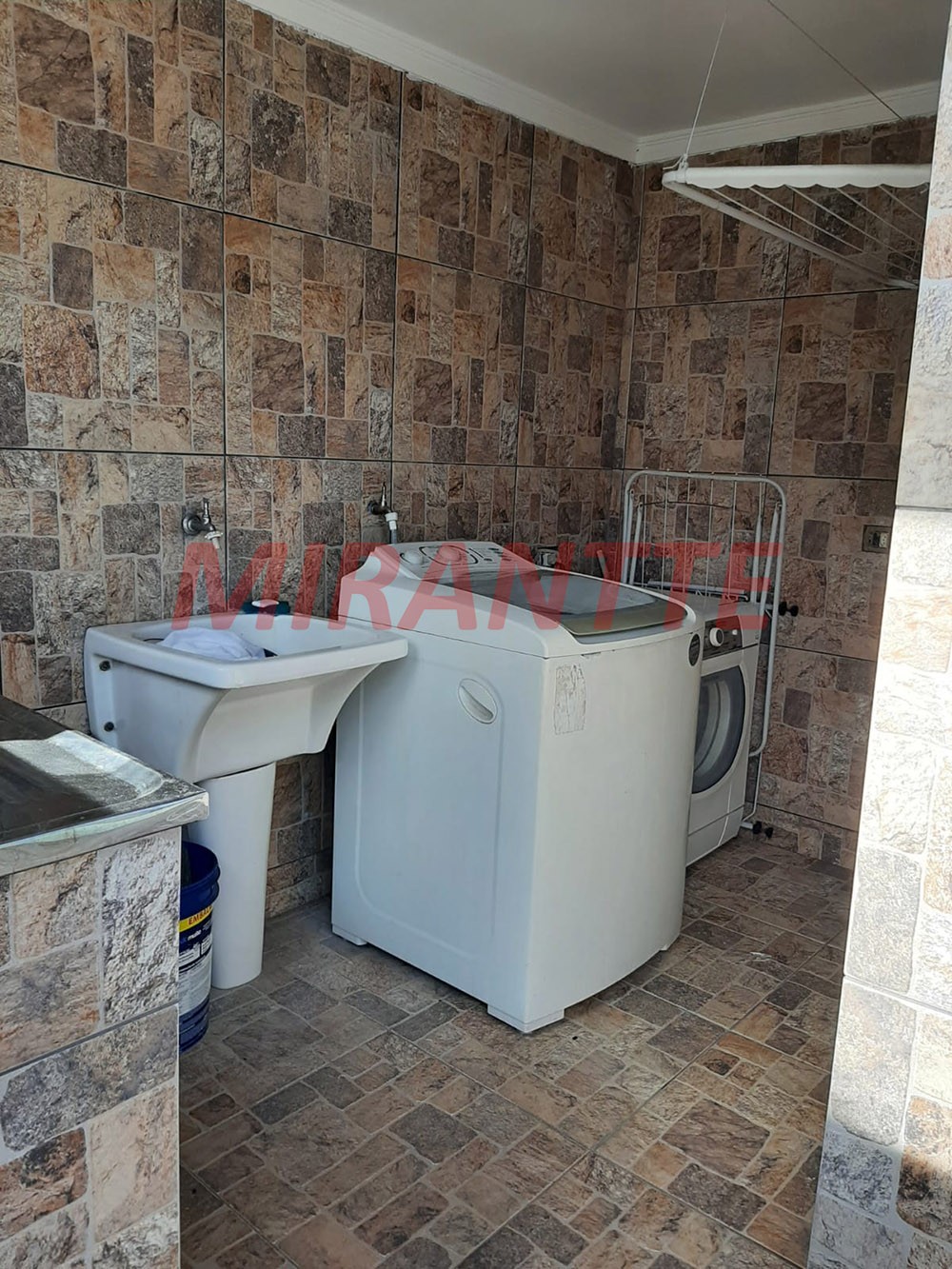 Sobrado de 110m² com 2 quartos em Vila Guilherme