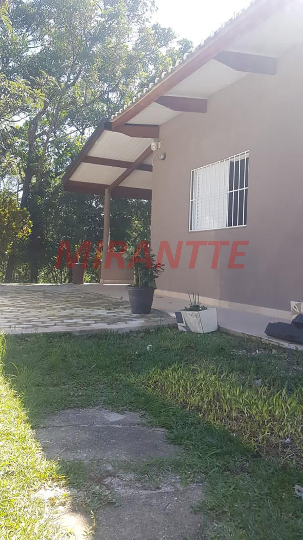 Chácara de 200m² com 4 quartos em Centro – Mairiporã