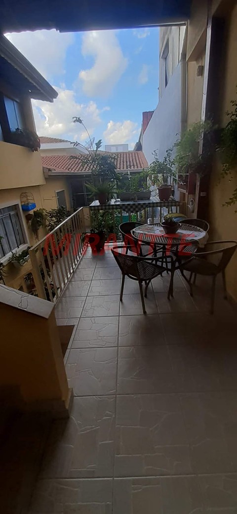 Sobrado de 195m² com 2 quartos em Imirim