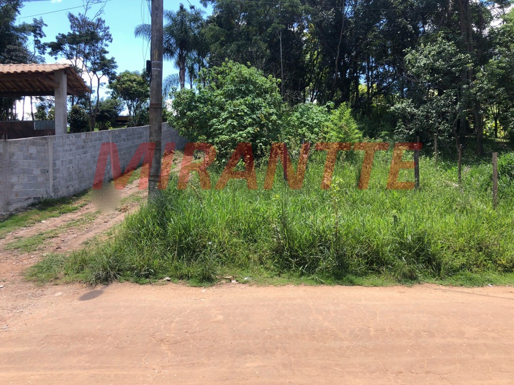 Casa terrea de 60m² com 2 quartos em Serra da Cantareira