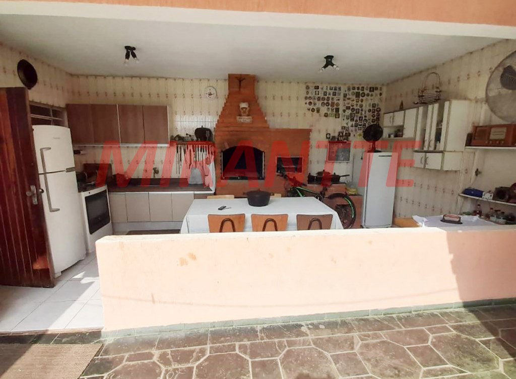 Sobrado de 290m² com 5 quartos em Vila Rosália