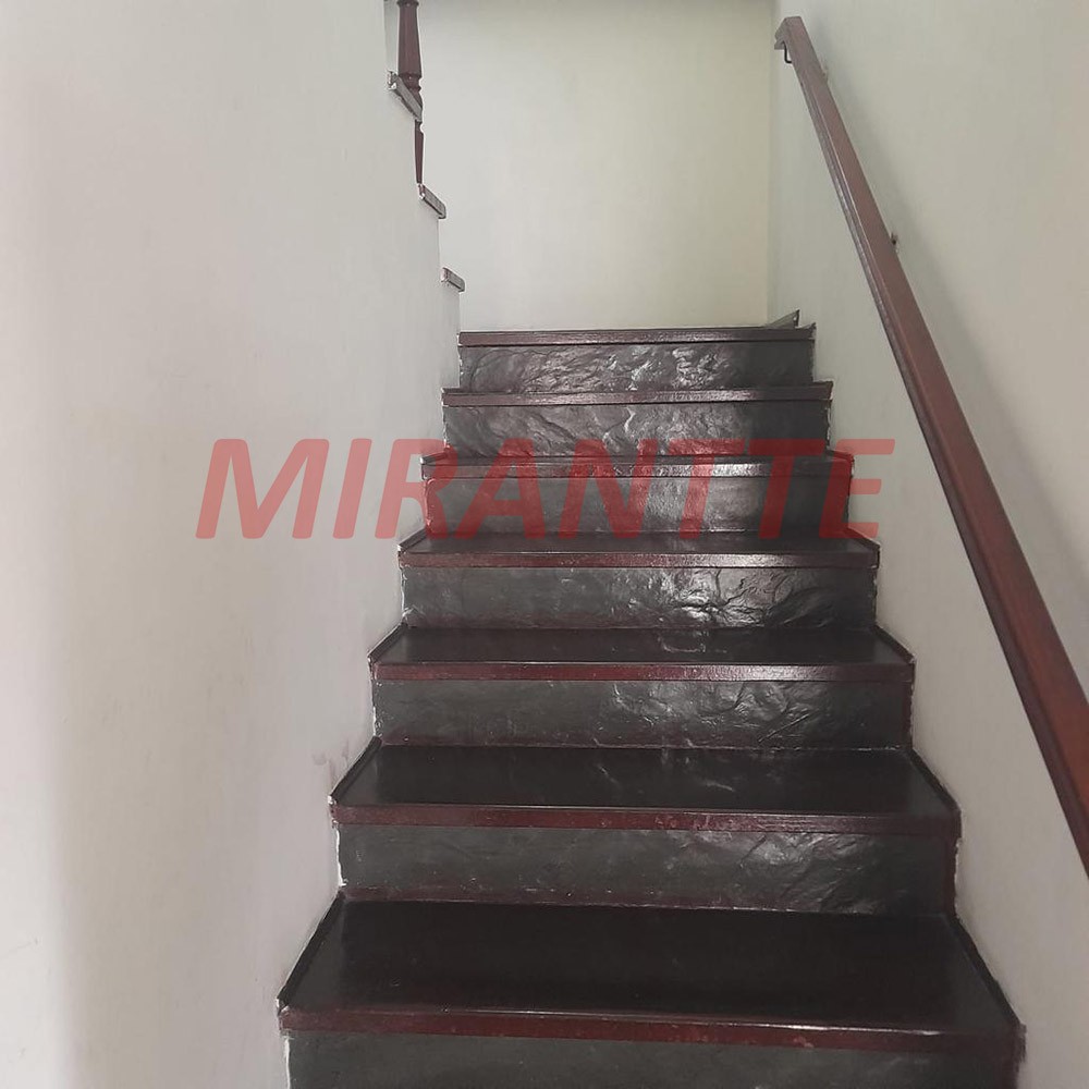 Sobrado de 290m² com 5 quartos em Vila Rosália
