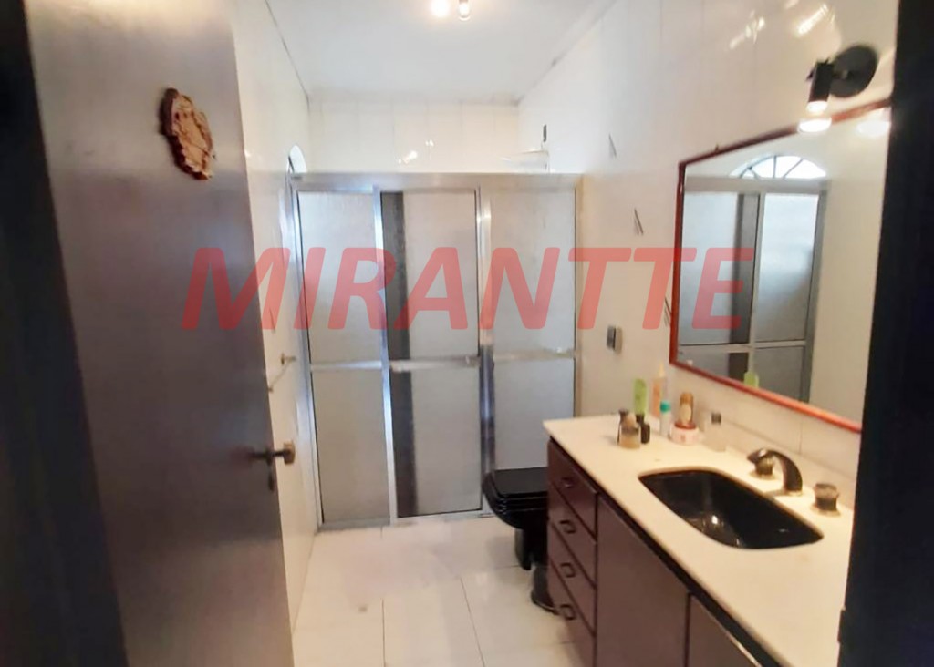 Sobrado de 290m² com 5 quartos em Vila Rosália