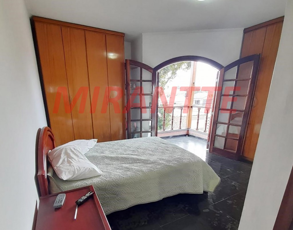 Sobrado de 290m² com 5 quartos em Vila Rosália