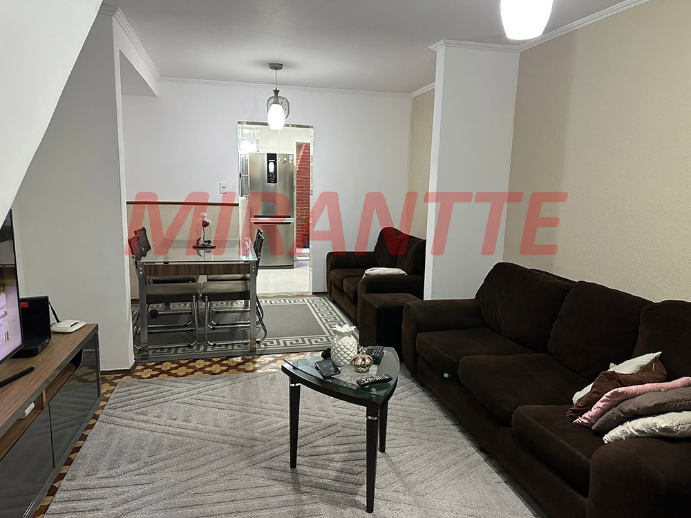 Sobrado de 165m² com 3 quartos em Cachoeirinha