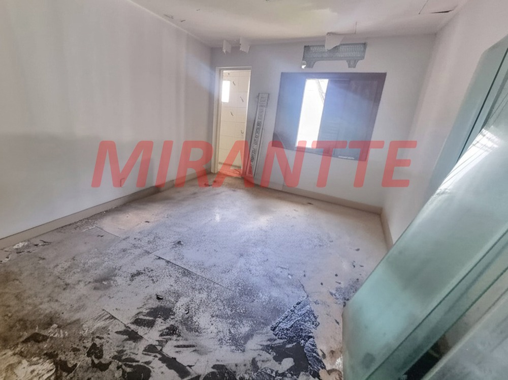 Outros de 555.84m² com 4 quartos em Centro