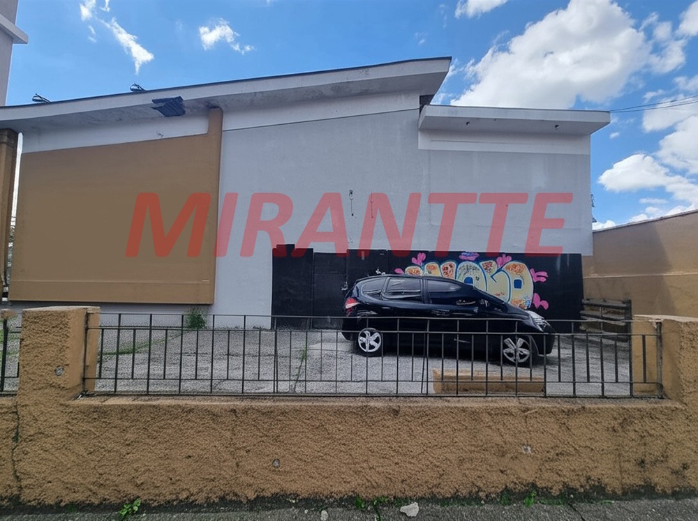 Outros de 555.84m² com 4 quartos em Centro