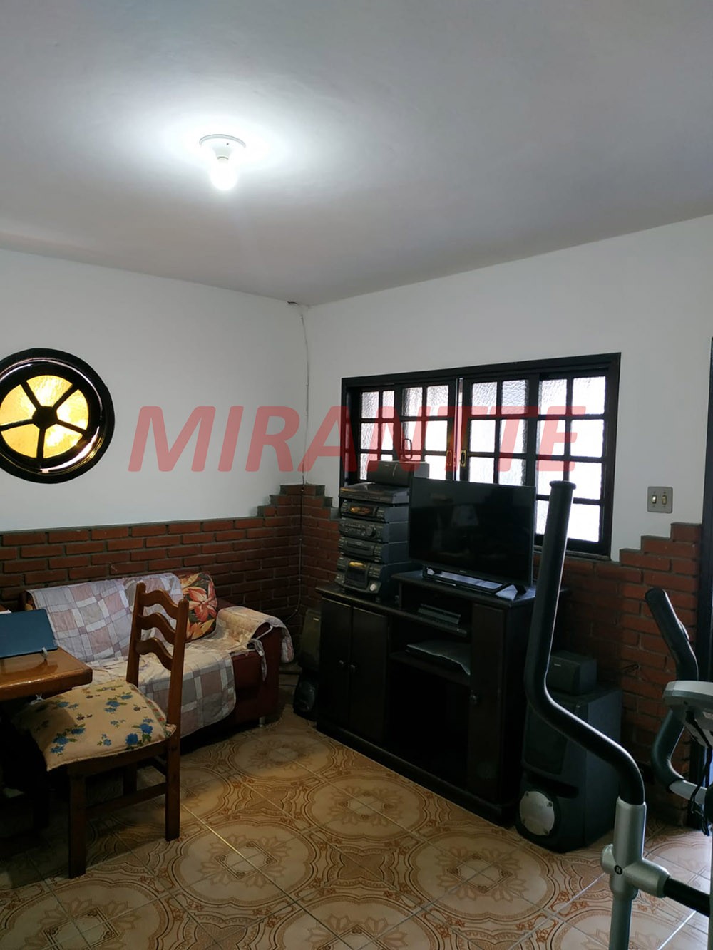 Casa terrea em Vila Nova Galvão