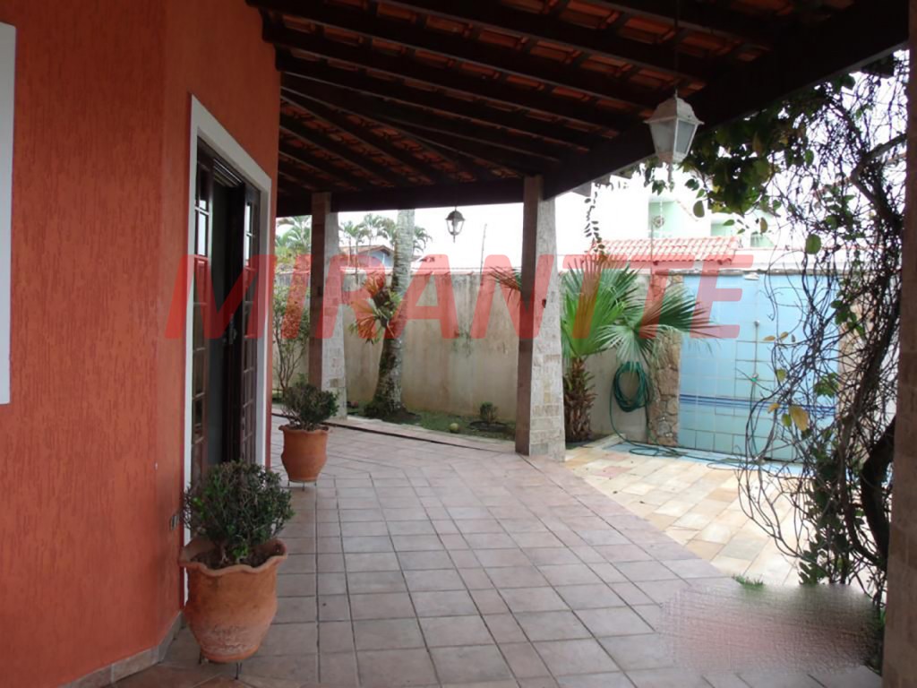 Casa terrea de 250m² com 3 quartos em Cibratel II